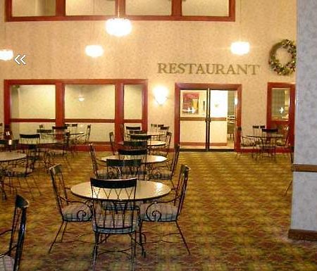 Ramada Moline Hotel East Moline Kültér fotó