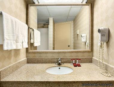Ramada Moline Hotel East Moline Szoba fotó